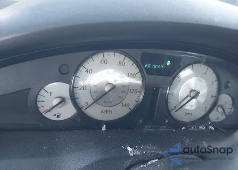 2010 Chrysler 300 Touring/Signature Series/Executive Series from USA, damaged, VIN 2C3CA5CVXAH185481